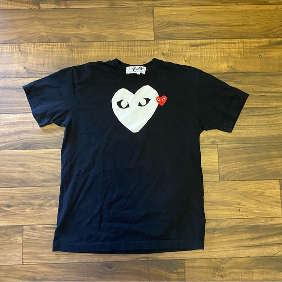 Comme Des Garcons Play CDG Play White Heart Red Emblem Sz XL 👉Like Sz M 👈 - Picture 2 of 5
